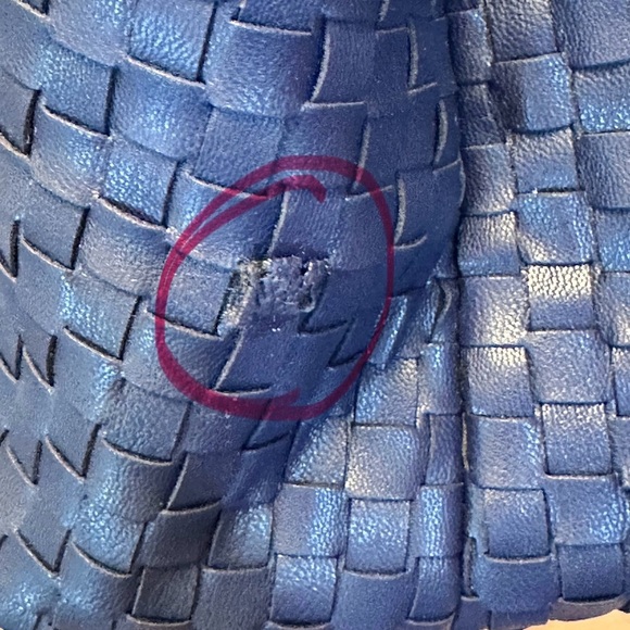 Lulu Dharma Blueberry Blue Vegan Leather Tote Snap Closure Large 18Lx10Hx6.5W - Picture 13 of 15